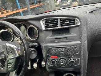 Citroën DS4 1.6 16V VTi 120 Hatchback  Benzine 1.598cc 88kW (120pk) FWD 2011-04/2015-07 (NX5FS) EP6C; 5FS picture 22