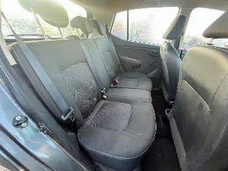 Hyundai I-10 1.1i 12V Hatchback  Benzine 1.086cc 51kW (69pk) FWD 2011-04/2013-12 (F5P4) G4HG5 picture 20