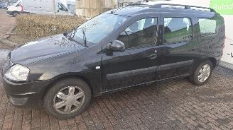 Dacia Logan 1.6 16V Flexifuel Combi/o   1.598cc 77kW picture 8