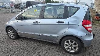 Mercedes A-klasse 2.0 A-180 CDI 16V 5-Drs. Hatchback 4Dr Diesel 1.991cc 80kW (109pk) FWD 2004-06/2012-08 (169.007) OM640940; EURO4 picture 11