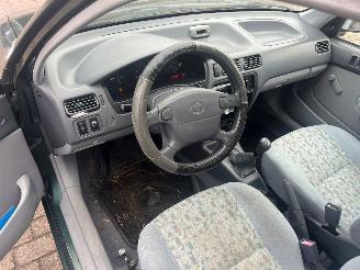 Toyota Starlet 1.3,XLi,GLi 16V Hatchback  Benzine 1.332cc 55kW (75pk) picture 7