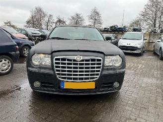 uszkodzony samochody osobowe Chrysler 300 C 3.5 V6 24V Combi/o  Benzine 3.518cc 183kW (249pk) RWD 2004-09/2010-12  EGG 2005/1