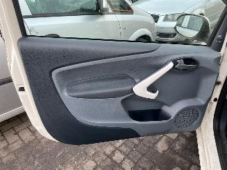 Ford Ka 1.2 Hatchback  Benzine 1.242cc 51kW (69pk) FWD 2008-10/2016-05 (RU8) 169A4000; EURO4 picture 16