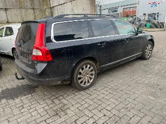 Volvo V-70 1.6 T4 16V Combi/o  Benzine 1.596cc 132kW (179pk) FWD 2010-10/2015-12 (BW48) B4164T picture 5