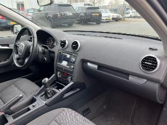 Audi A3 1.2 TFSI Sportback 4Dr Benzine 1,197cc 77kW (105pk) FWD 2010-04/2013-03 (8PA) CBZB picture 15