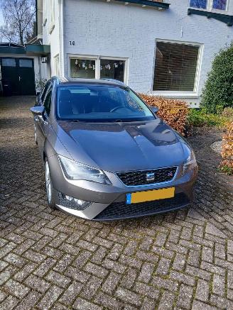 Coche accidentado Seat Leon ST 2014/12