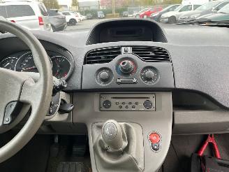 Renault Kangoo 1.6 16V MPV  Benzine 1.598cc 78kW (106pk) FWD 2008-02 (KW0D; KW2D; KW4D) K4M830; K4MG8 picture 16