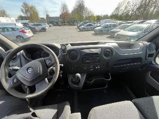 Opel Movano 2.3 CDTi Biturbo 16V FWD Bestel  Diesel 2.298cc 100kW (136pk) FWD 2014-05/2021-12  M9T702; M9TB7 picture 13