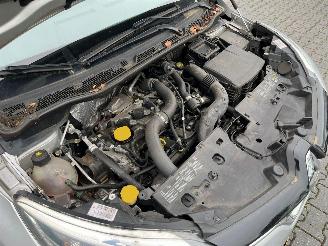 Renault Captur 1.2 TCE 16V EDC SUV  Benzine 1.197cc 88kW (120pk) FWD 2013-06 (2R40; 2RC0) H5F403; H5FD4 picture 32