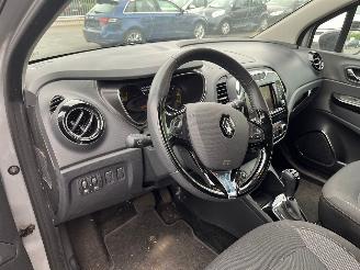Renault Captur 1.2 TCE 16V EDC SUV  Benzine 1.197cc 88kW (120pk) FWD 2013-06 (2R40; 2RC0) H5F403; H5FD4 picture 20
