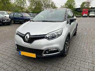 Renault Captur 1.2 TCE 16V EDC SUV  Benzine 1.197cc 88kW (120pk) FWD 2013-06 (2R40; 2RC0) H5F403; H5FD4 picture 3