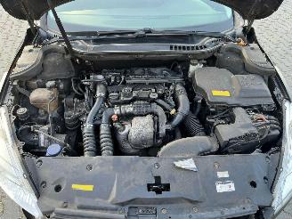 Peugeot 508 1.6 HDiF 16V Combi/o  Diesel 1.560cc 82kW (111pk) FWD 2010-10/2018-12 (8E9HR) DV6C; 9HR picture 25