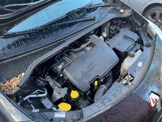 Renault Clio 1.2 16V 65 Hatchback  Benzine 1.149cc 48kW (65pk) picture 24
