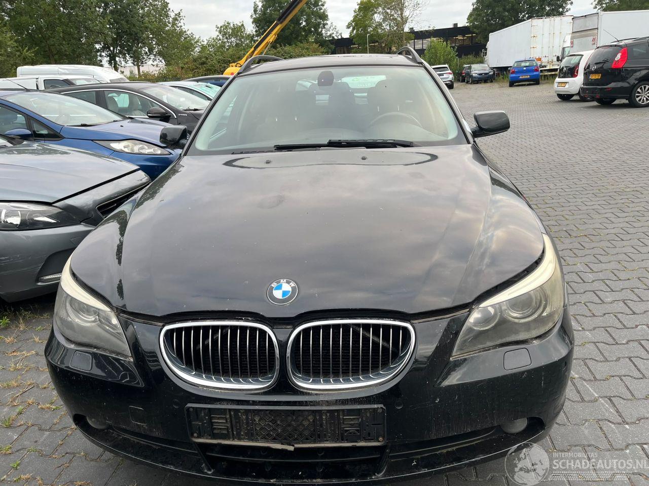 BMW 5-serie 523i 24V Combi/o  Benzine 2,497cc 130kW (177pk) RWD 2004-10/2007-02 (NL31; PU11) N52B25A