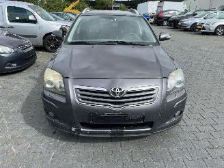 Avarii autoturisme Toyota Avensis 2.0 16V VVT-i D4 Combi/o  Benzine 1.998cc 108kW (147pk) 2007/1