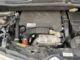 Citroën C3 Aircross 1.2 e-THP PureTech 110 SUV  Benzine 1.199cc 81kW (110pk) picture 25