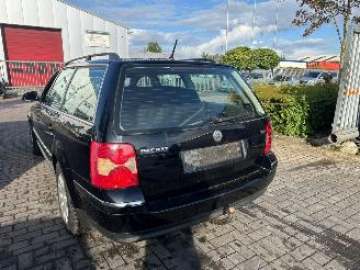 Volkswagen Passat 2.0 20V Combi/o  Benzine 1.984cc 96kW (131pk) FWD picture 12