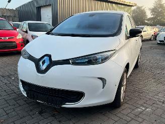 Renault Zoé 46kW Hatchback 4Dr Elektrisch  46kW (63pk) FWD 2012-06 (AGVYA; AGVYC) 5AM450; 5AMB4; 5AQ601 picture 2