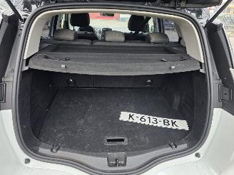 Renault Scenic 1.3 TCE 140 16V MPV  Benzine 1 332cc 103kW (140pk) picture 23