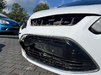 Ford C-Max 1.0 Ti-VCT EcoBoost 12V 100 MPV  Benzine 998cc 74kW (101pk) FWD 2012-10/2019-06  M2DA picture 16