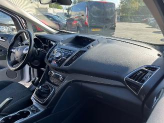 Ford C-Max 1.0 Ti-VCT EcoBoost 12V 100 MPV  Benzine 998cc 74kW (101pk) FWD 2012-10/2019-06  M2DA picture 22