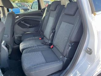 Ford C-Max 1.0 Ti-VCT EcoBoost 12V 100 MPV  Benzine 998cc 74kW (101pk) FWD 2012-10/2019-06  M2DA picture 28