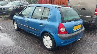 Renault Clio  picture 3