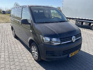 Volkswagen Transporter 2.0 TDI Combi picture 6
