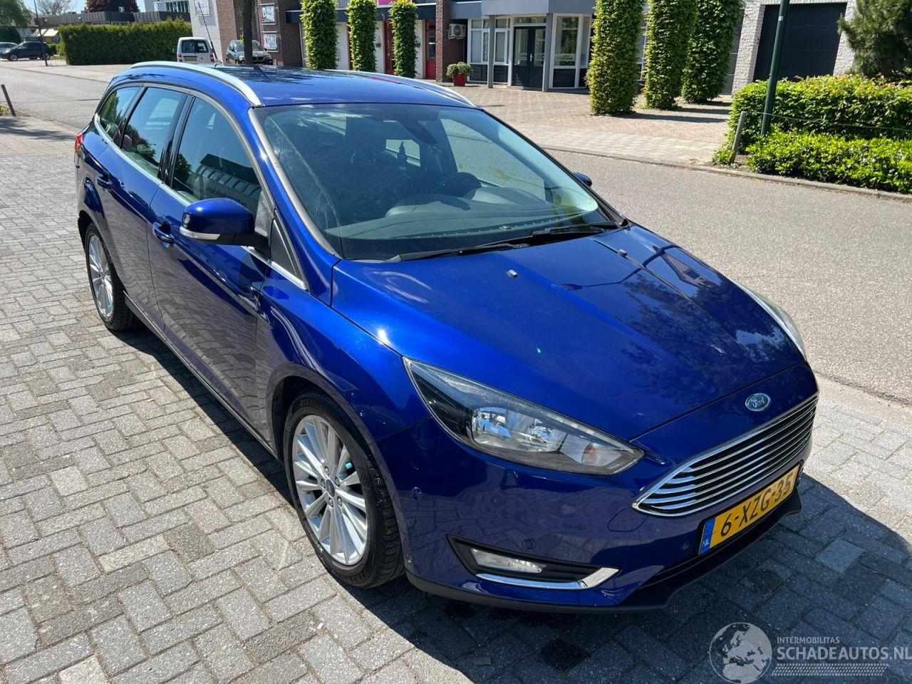 Ford Focus Wagon 1.0 First Edition