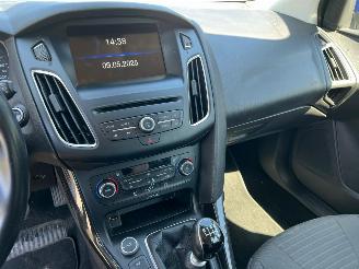 Ford Focus Wagon 1.0 First Edition picture 20