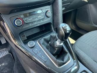 Ford Focus Wagon 1.0 First Edition picture 19