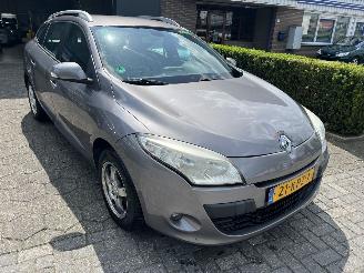 Renault Mégane Estate 1.4 TCE Expression picture 7