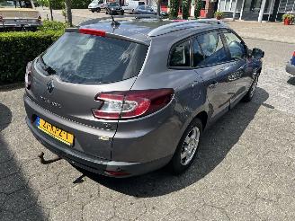 Renault Mégane Estate 1.4 TCE Expression picture 5