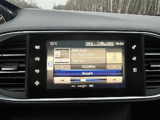 Peugeot 308 1,2 PureTech Style picture 19
