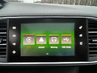 Peugeot 308 1,2 PureTech Style picture 20