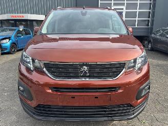 Peugeot Rifter 1.2 MPV 5 persoons picture 2