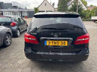 Mercedes B-klasse B200 BLUE EFFICIENCY picture 2