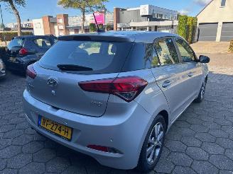 Hyundai I-20 1.0 T-GDI 100 picture 9