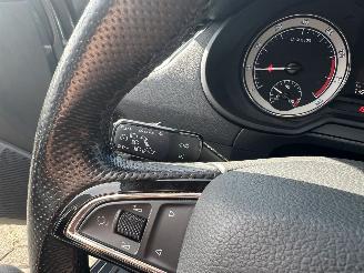 Skoda Octavia Skoda Octavia Combi 1.0 TSI picture 14