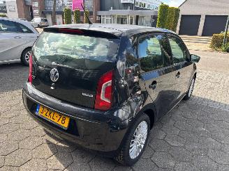 Volkswagen Up!  picture 6