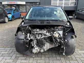 Volkswagen Up!  picture 2