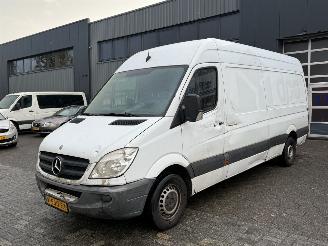 damaged commercial vehicles Mercedes Sprinter 313 2.2 432 L3H2 2011/6