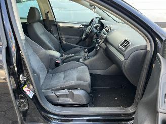Volkswagen Golf 2.0 TDI Highline 103KW picture 22
