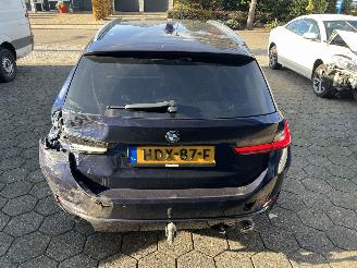 BMW 3-serie 320e Touring picture 6