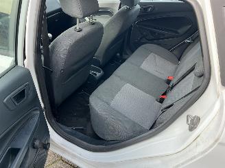 Ford Fiesta 1.25 Champion picture 15