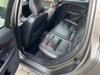 Volvo V-70 2.5T Kinetic picture 17