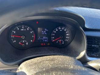 Kia Stonic 1.0 T-Gdi Comfortplusline Navigator picture 16