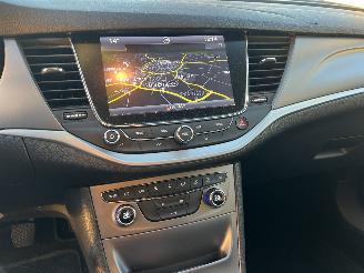 Opel Astra 1.0 Online Edition picture 15