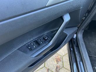 Volkswagen Polo 1.0 TSI Comfortline picture 10