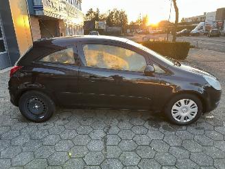 Opel Corsa 1.2 16V Enjoy picture 5